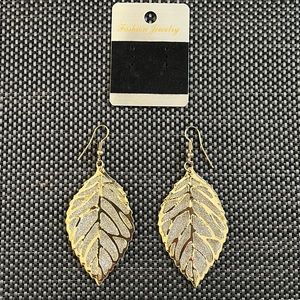 Sparkly Gold-tone Leaf Earrings